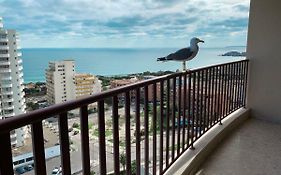 Panoramic Apartment In Portimao: Ocean View, Wifi